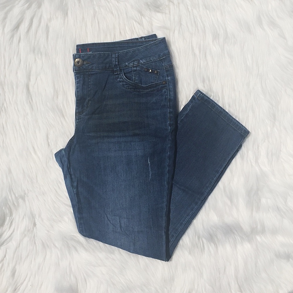 📦MOVING SALE📦 Straight Leg Jeans